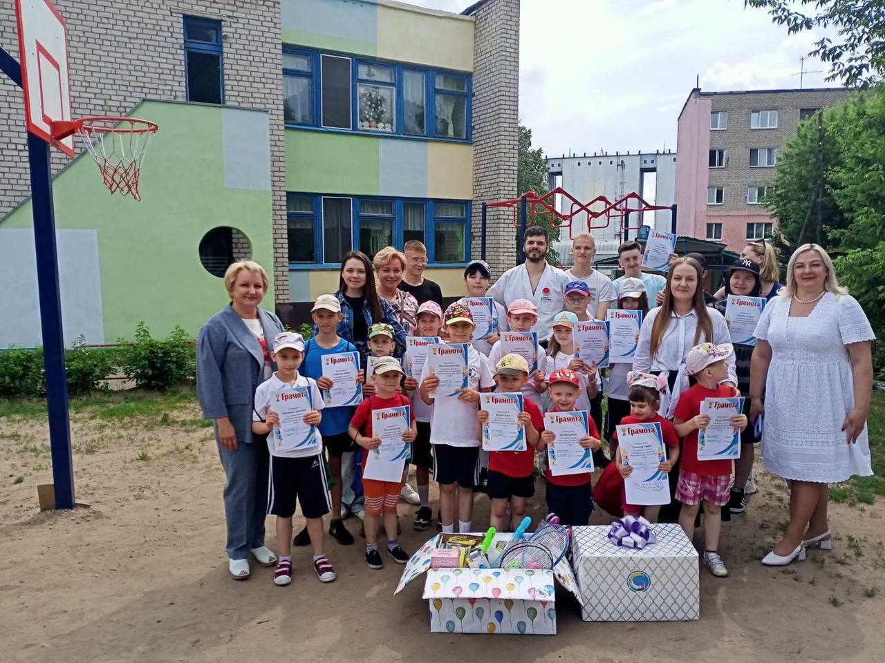 Девушки в Борисове - бесплатный сайт знакомств с женщинами в Борисове Теамо